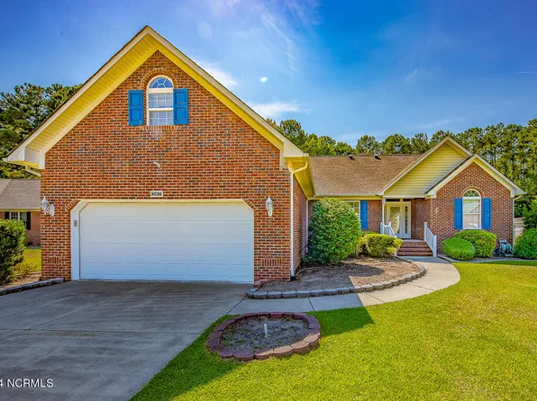207 Deerfield Drive, New Bern, NC 28562