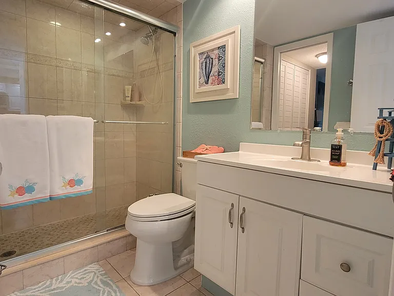 4575 Cove Cir #807 — Photo 11