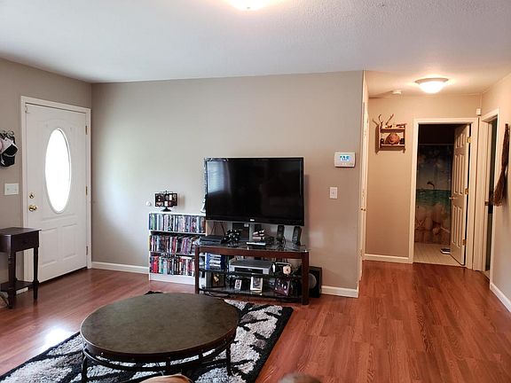 1009 Living Area