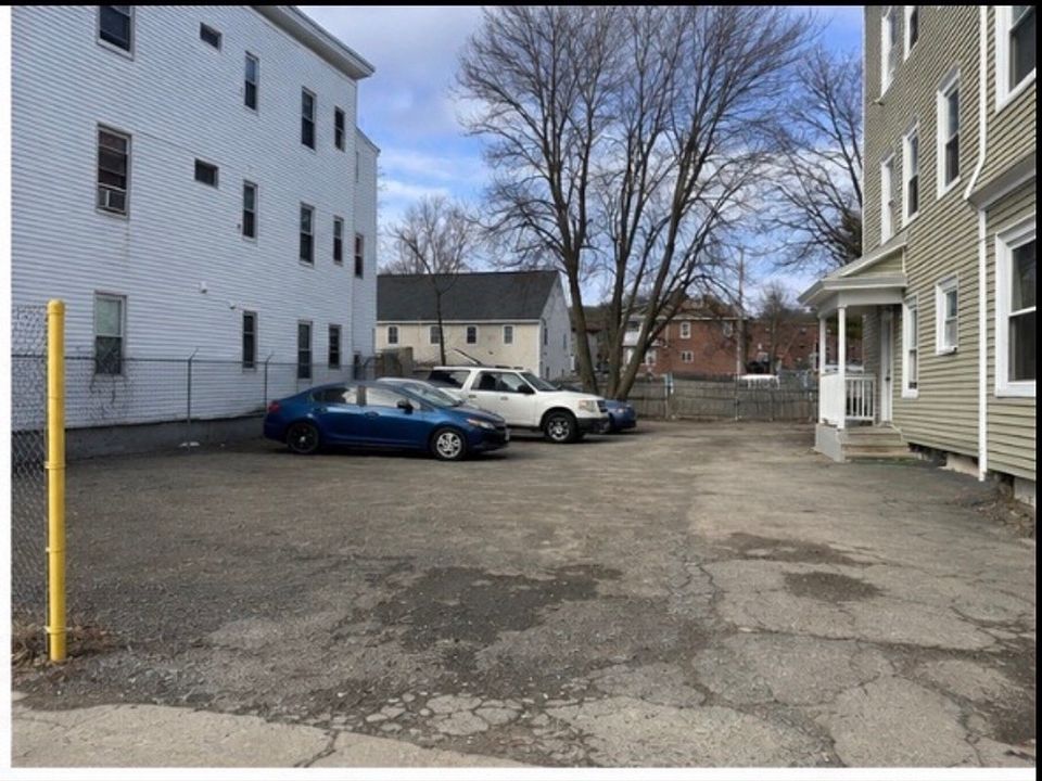 2nd image of 267-269 Water St