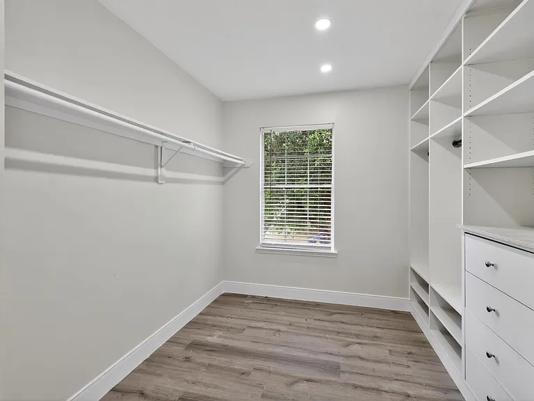 918 Ivycroft Ln — Photo 24