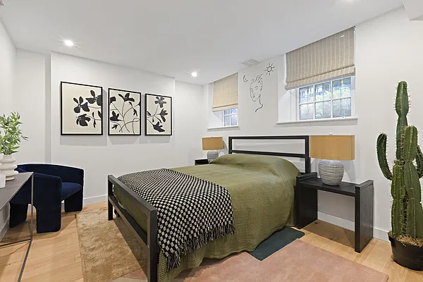 Sold by Compass | media 19