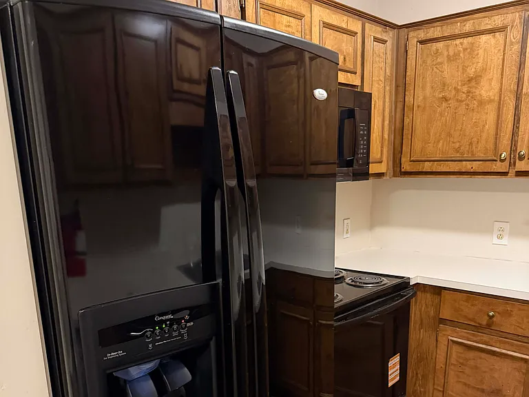 Caroline Ridge Apartments — Photo 25