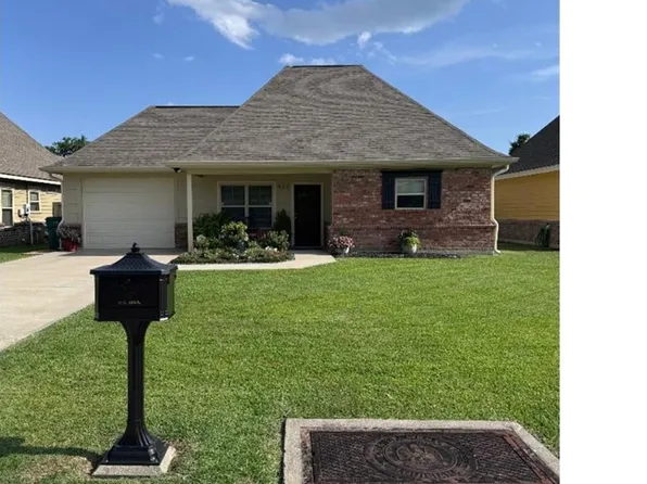 625 Hawkins St, Westlake, LA 70669