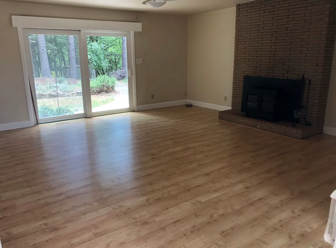 466 Golden Oak Dr — Photo 4