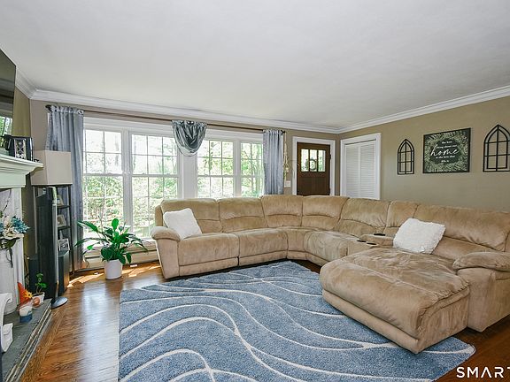 5th image of 36 Mount Hope Road