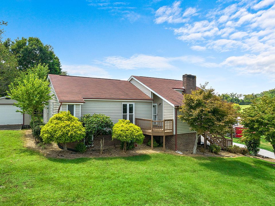 1st image of 2623 Lakemont Cir