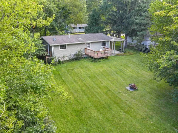 604 Halbert Street, Green Lake, WI 54941