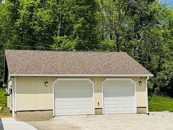 2nd image of 5679 E Golden Hills Dr