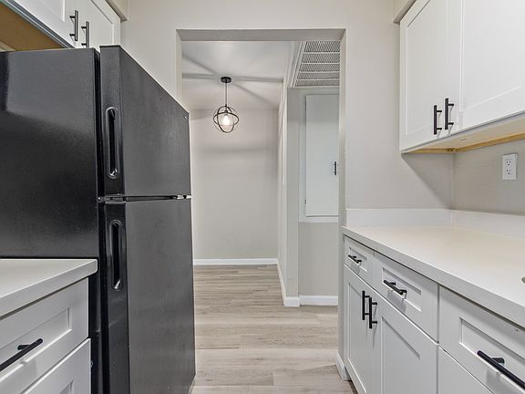2nd image of 3405 E Pinchot Ave APT 14