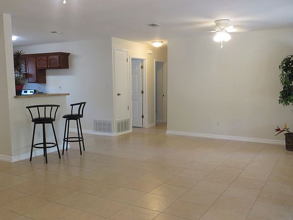 5th image of 4530 Diamondhead Dr