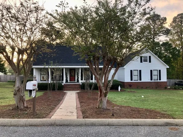 205 Crow Hill Rd, Troy, AL 36081