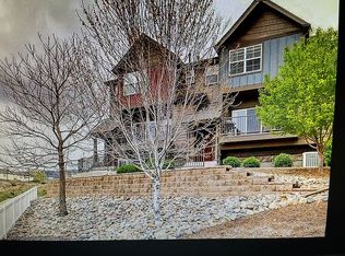1121 Trask Hts, Colorado Springs, CO 80907