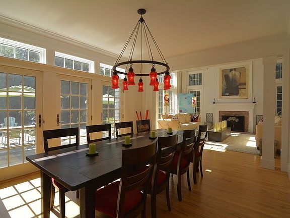 4th image of 17 Seely Ln