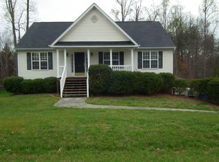 6906 Channel Forest Rd, Belews Creek, NC 27009
