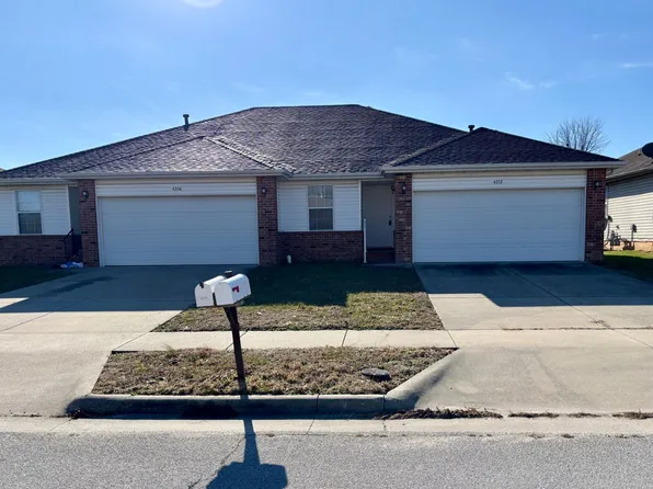 4352 W La Siesta St, Springfield, MO 65802