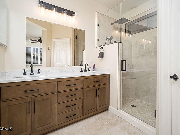 4th image of 2631 W PATAGONIA Way