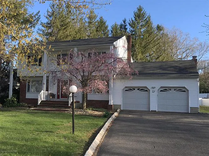 38 Appomattox Dr photo 1