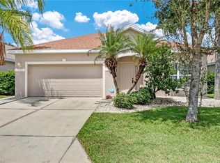 9795 Gladiolus Bulb Loop, Fort Myers, FL 33908