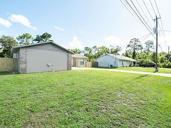 4th image of 130 Stevens Ave