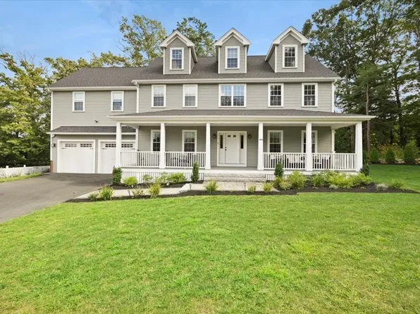 103 Plantation Cir, Norwood, MA 02062