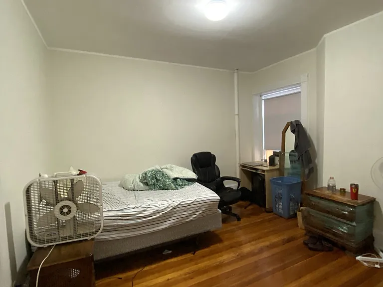 1591 Beacon St #4 — Photo 16