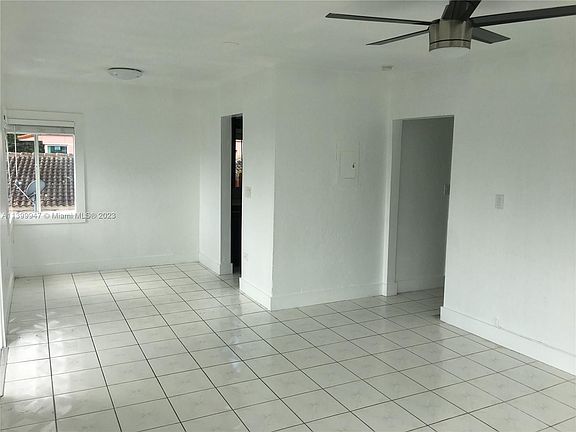 3rd image of 1738 Marseille Dr APT 3