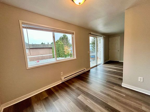 5th image of 23030 76th Ave W APT 8