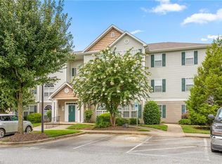 6109 Hedgecock Cir APT 1D, High Point, NC 27265