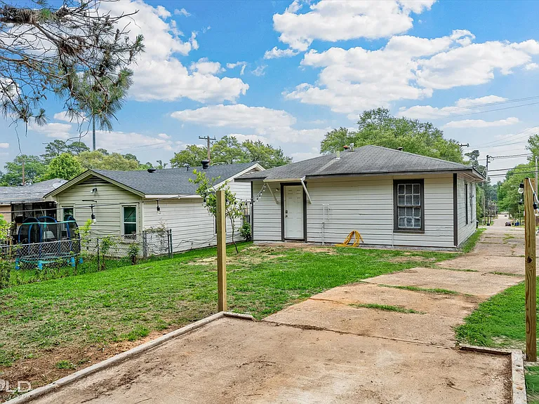 6014 Fairfield Ave — Photo 6