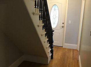 28 Newhall St, Saugus, MA 01906