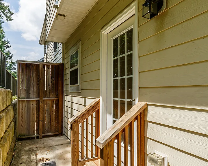 154 Brookwood Dr — Photo 31