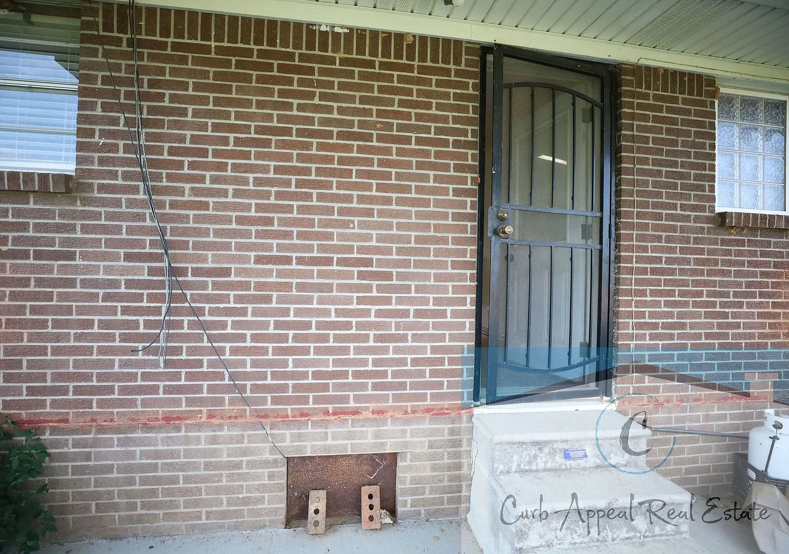 Charming 3 Bed, 1.5 Bath Home Brookland School District! — Photo 2