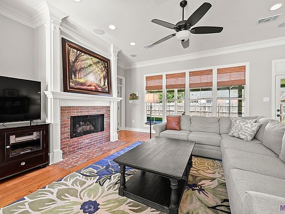 3rd image of 3513 Meadowland Ct