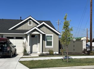 61607 SE Quill Pl, Bend, OR 97702