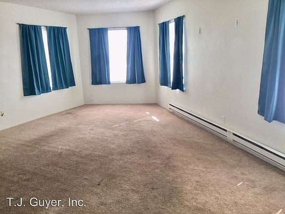 4th image of 440 N Market Blvd APT 610