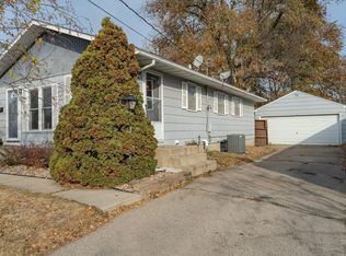 1217 8th St SE, Rochester, MN 55904