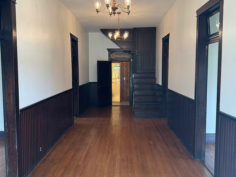 2867 Long Hollow Pike — Photo 3
