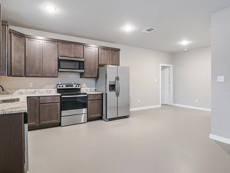 11000 County Road 152 W #203 — Photo 4