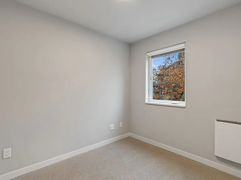 5480-5490 NE 18th Ave #1820-1840 — Photo 15