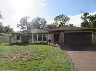 1611 Valiant Ave, Sebring, FL 33872