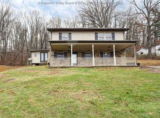 1182 Brook Rd, South Charleston, WV 25309