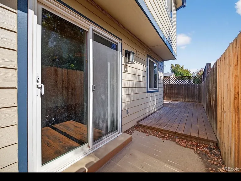 250 Cypress Ln — Photo 27