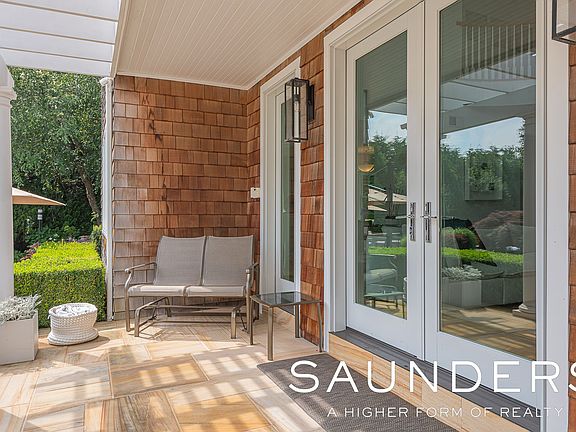 4th image of 24 Parrish Pond Ln