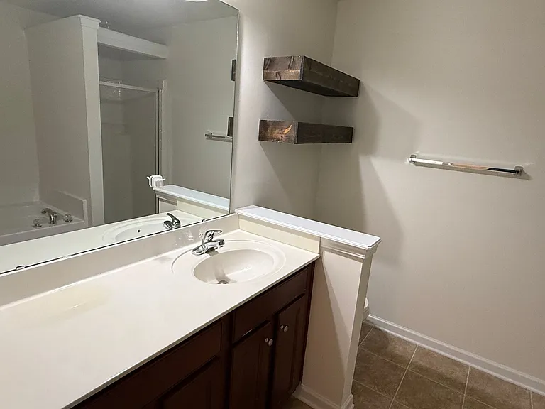 13138 Erwin Rd — Photo 11