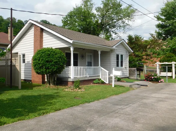107 S 3rd St, Harlan, KY 40831
