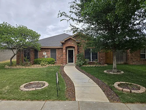 4813 McKinley Ln Photo 1