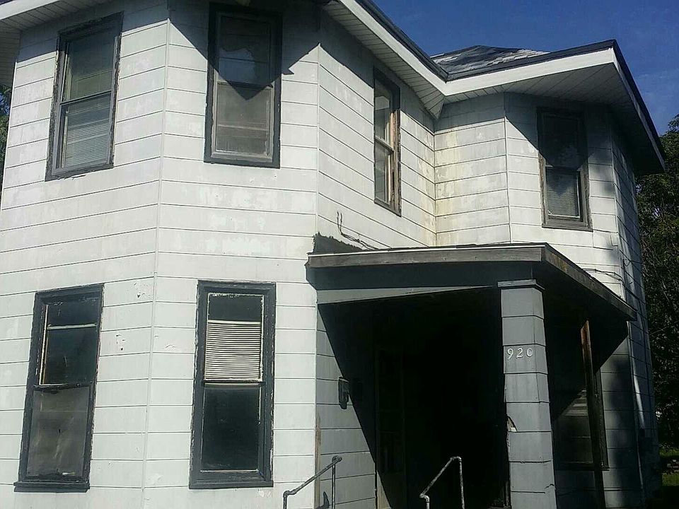 1st image of 920 N 7th St #Duplex