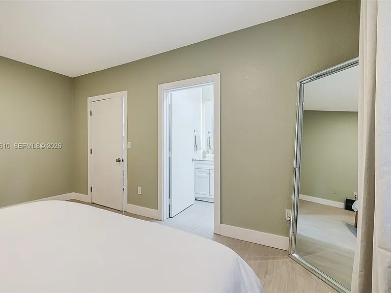 1018 Meridian Ave #2 — Photo 22
