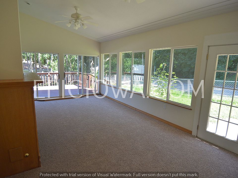 201 24th St NW, Cedar Rapids, IA 52405 | Zillow